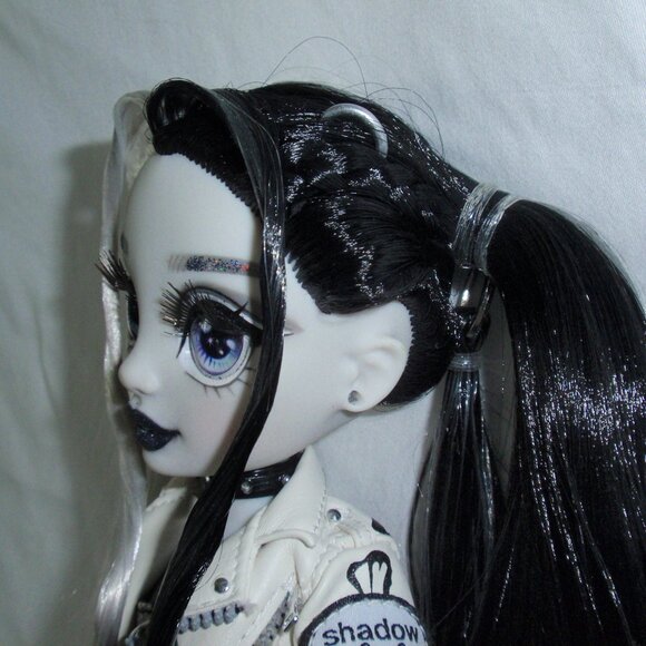 Rainbow Shadow High Heather Grayson Fashion Doll - Picture 5 of 16